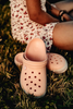 Crocs for Every Season: Versatile Styling Ideas for Casual and Chic Looks