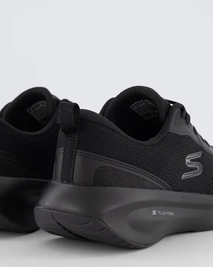 Skechers - Plush Foam Sneaker (Womens)