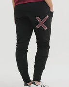 Black with Merlot/Blush X / 6