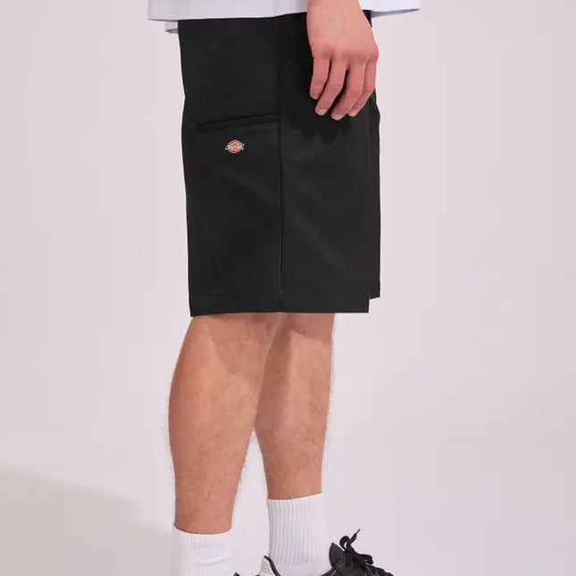 Dickies - 13" Loose Fit Multi Pocket Short