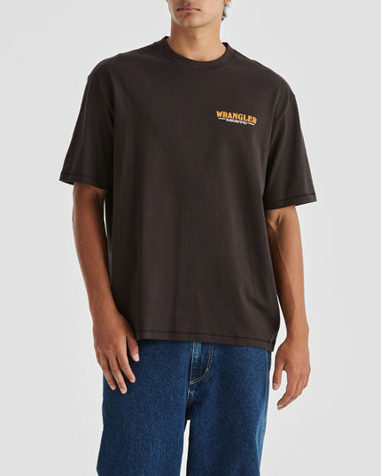Wrangler - Editorial Slacker Tee (Worn Black)