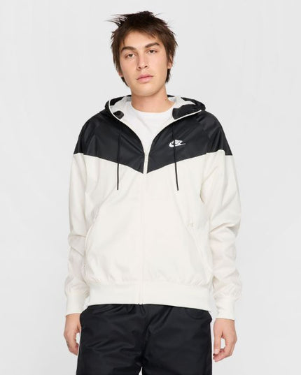 Nike - Sportswear Windrunner (Sail/Black/Sail)