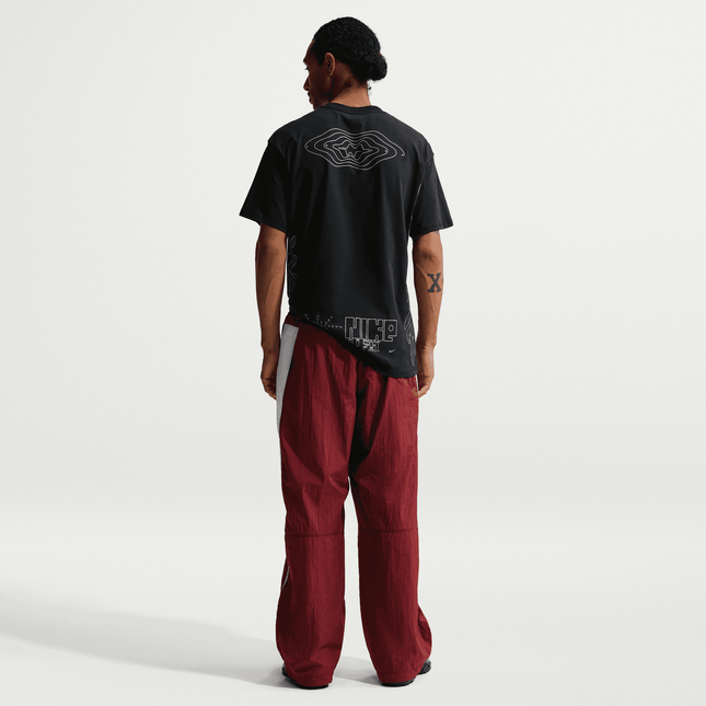 Nike -Nike Sportswear Tee