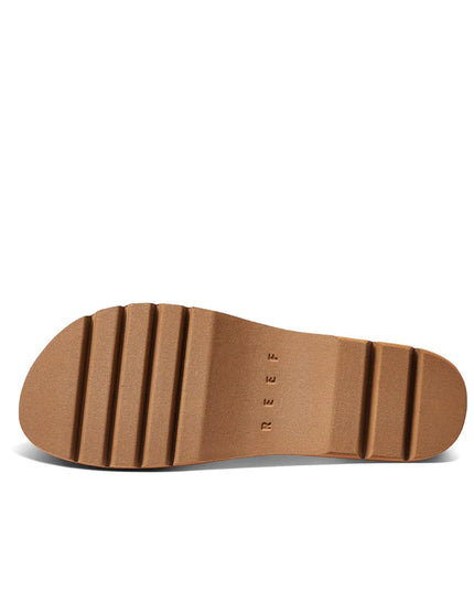 Reef - Cushion Vista Higher