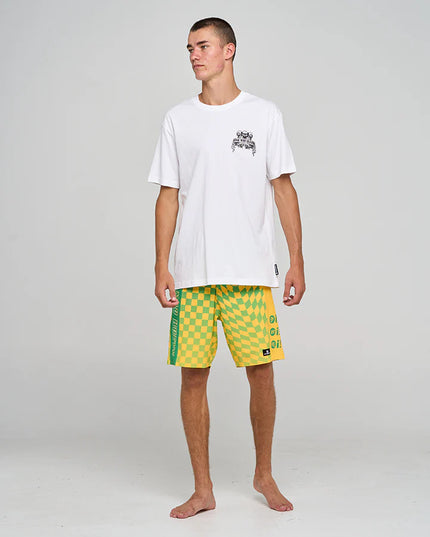 The Mad Hueys - Triple Anchor Short Sleeve Tee