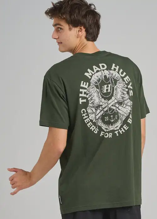 The Mad Hueys - Cheers And Beers Short Sleeve Tee