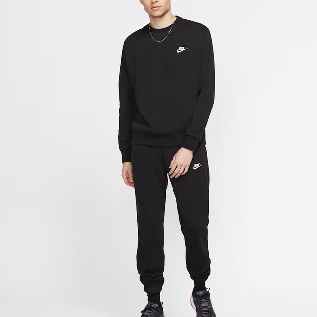Nike - Sportswear Club Crew