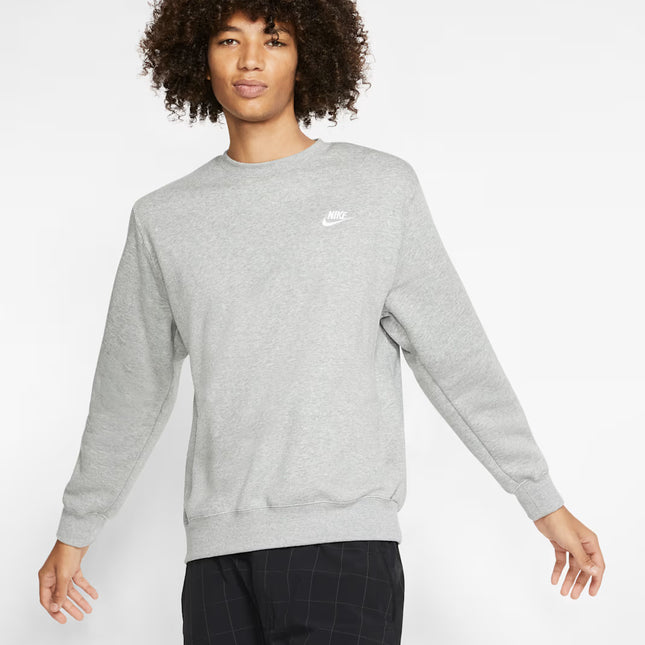 Nike - Sportswear Club Crew