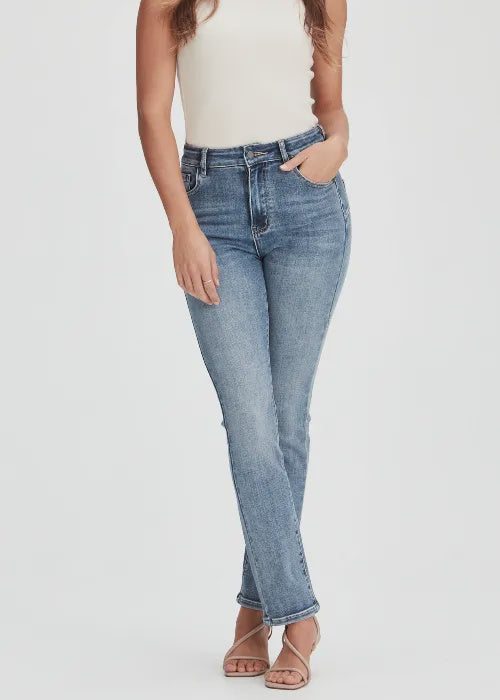 Junkfood Jeans - Peachy Push Up Short  Stuff Jean
