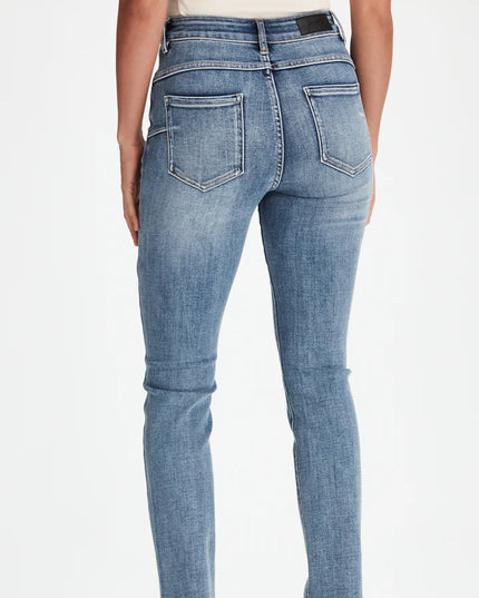 Junkfood Jeans - Peachy Push Up Short  Stuff Jean (Blue)