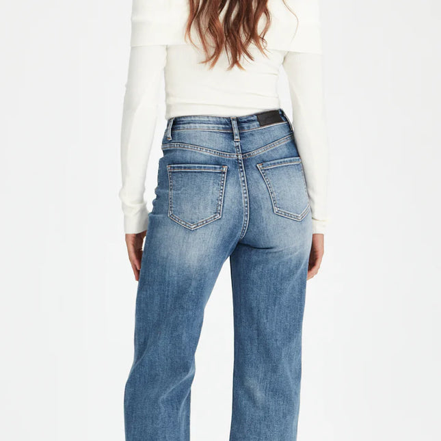 Junkfood Jeans - Wendy Short Stuff Jean (Denim Blue)