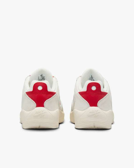 Nike -SB Vertebrae (Summit White/University Red-Phantom-Sail)