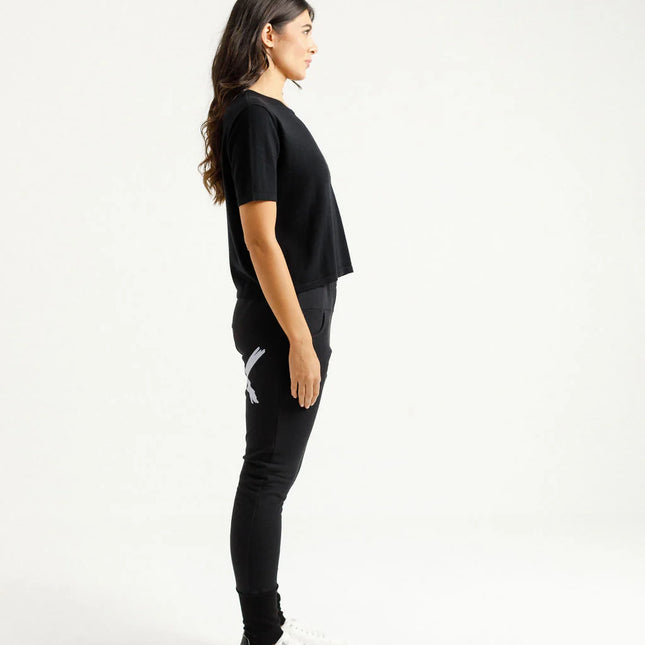 Home Lee - Alpine Apartment Pants (Black with Lilac X)