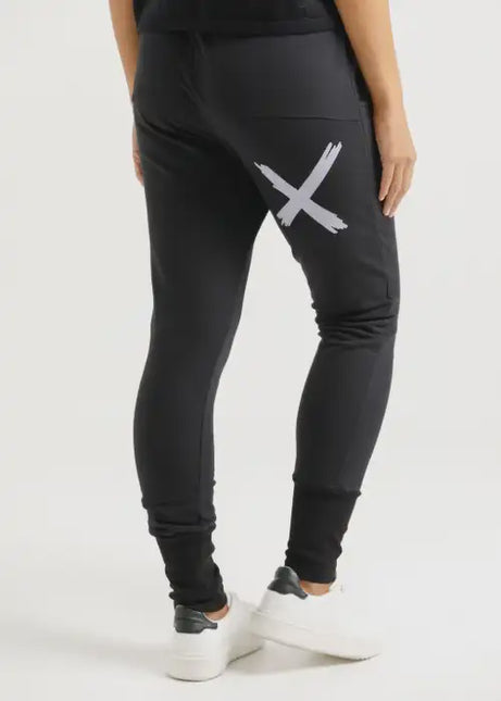 Home Lee - Alpine Apartment Pants (Black with Lilac X)
