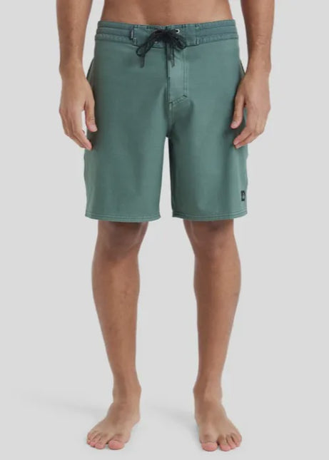 Quiksilver - Surfsilk Street Trunk 18'