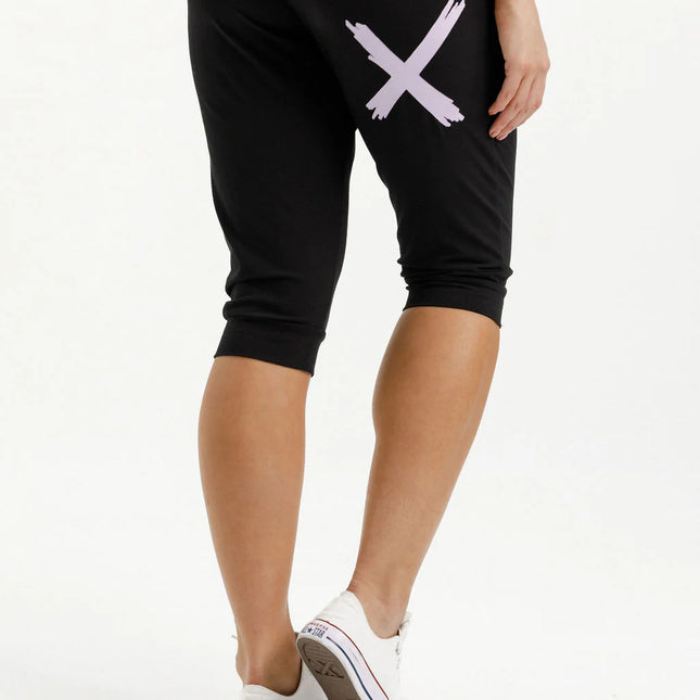 Home-Lee - 3/4 Apartment (Black With Lilac X)