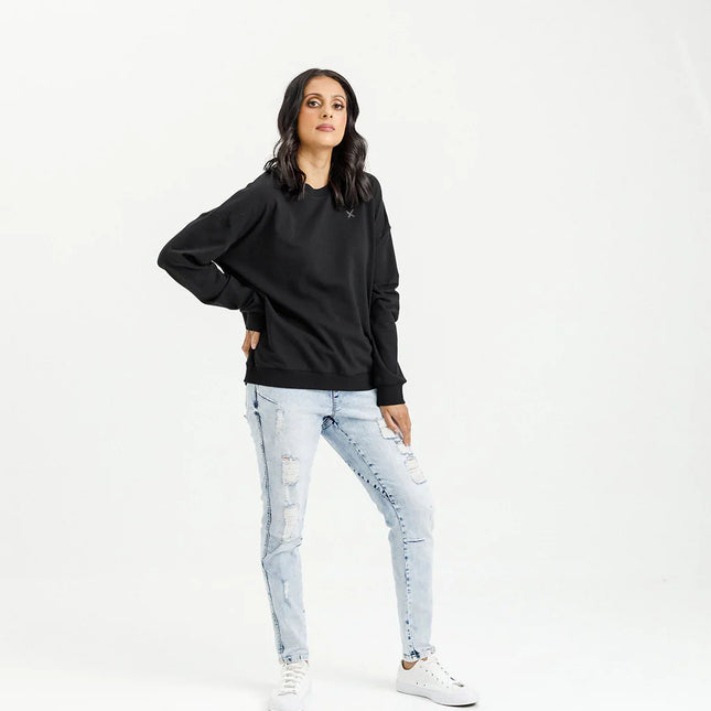 Home-Lee - Kayla Crew