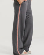 Graphite Blossom Velvet / 10