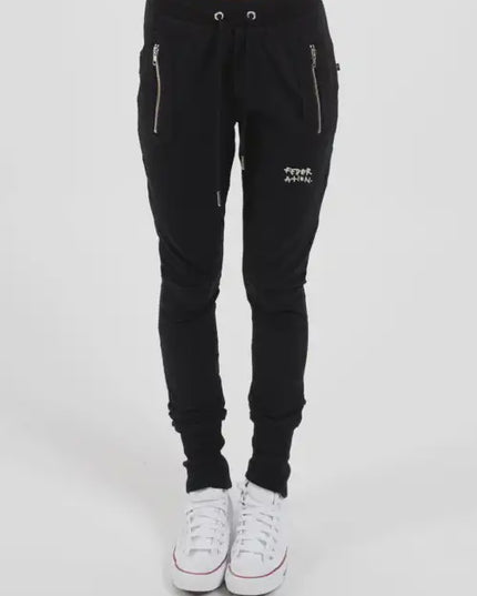 Federation - Escape Trackies (Sketch)