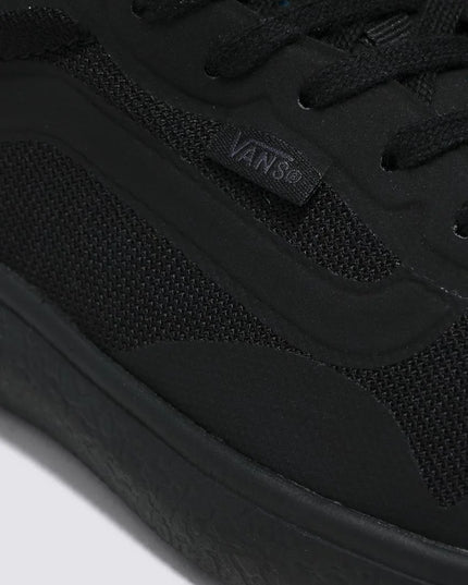 Vans - Ultrarange EXO (Black,Black,Black)