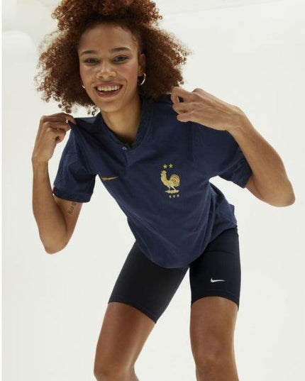 Nike - Women's Mid Rise Biker Shorts - Westside Surf + Street