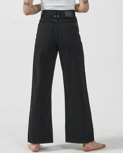 Thrills - Holly Jean - Westside Surf + Street