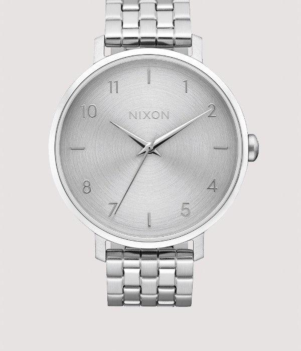 Nixon on sale the arrow