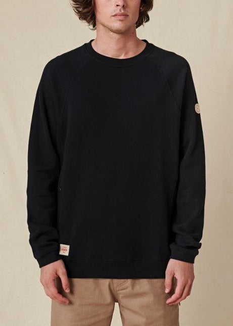 Globe - Traveller Crew - Westside Surf + Street